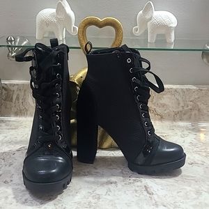 FASHION NOVA BOOTS